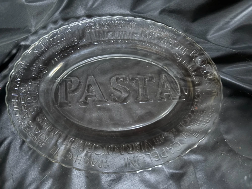 Large Oval Pasta Platter - Clear Crystal Glass Serving Dish 15.5 x 11.5 in - Image 1